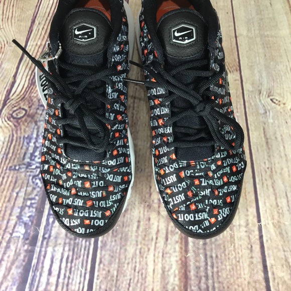 NIKE Air Max Plus "Just Do It" JDI Black/White - Picture 5 of 8